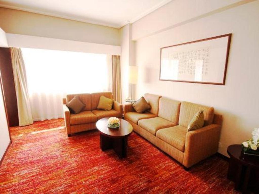 Dalian Grand Continent International Hotel Buitenkant foto
