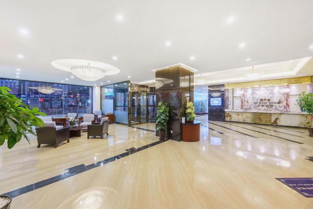 Dalian Grand Continent International Hotel Buitenkant foto